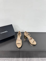 BLOCK HEEL SANDALS BEIGE SHEEPSKIN