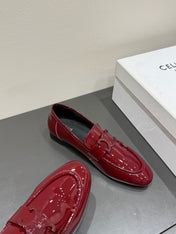 TRIOMPHE LOAFERS IN MAROON RED PATENT CALFSKIN