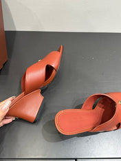 LP HIGH HEELS 25S IN RUST ORANGE LAMBSKIN