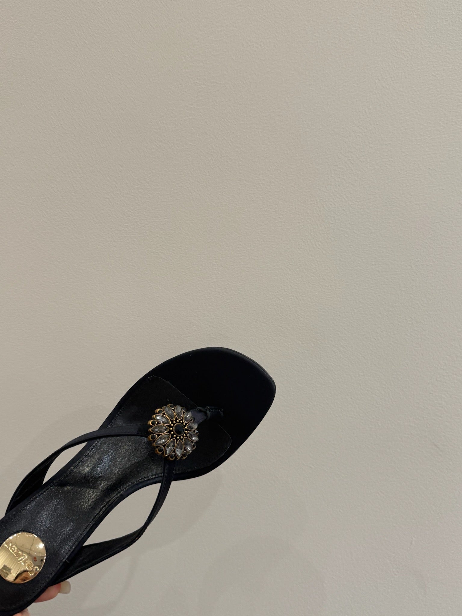 YSL HEELED THONG SANDALS 25S IN BLACK SATIN WITH CRYSTAL