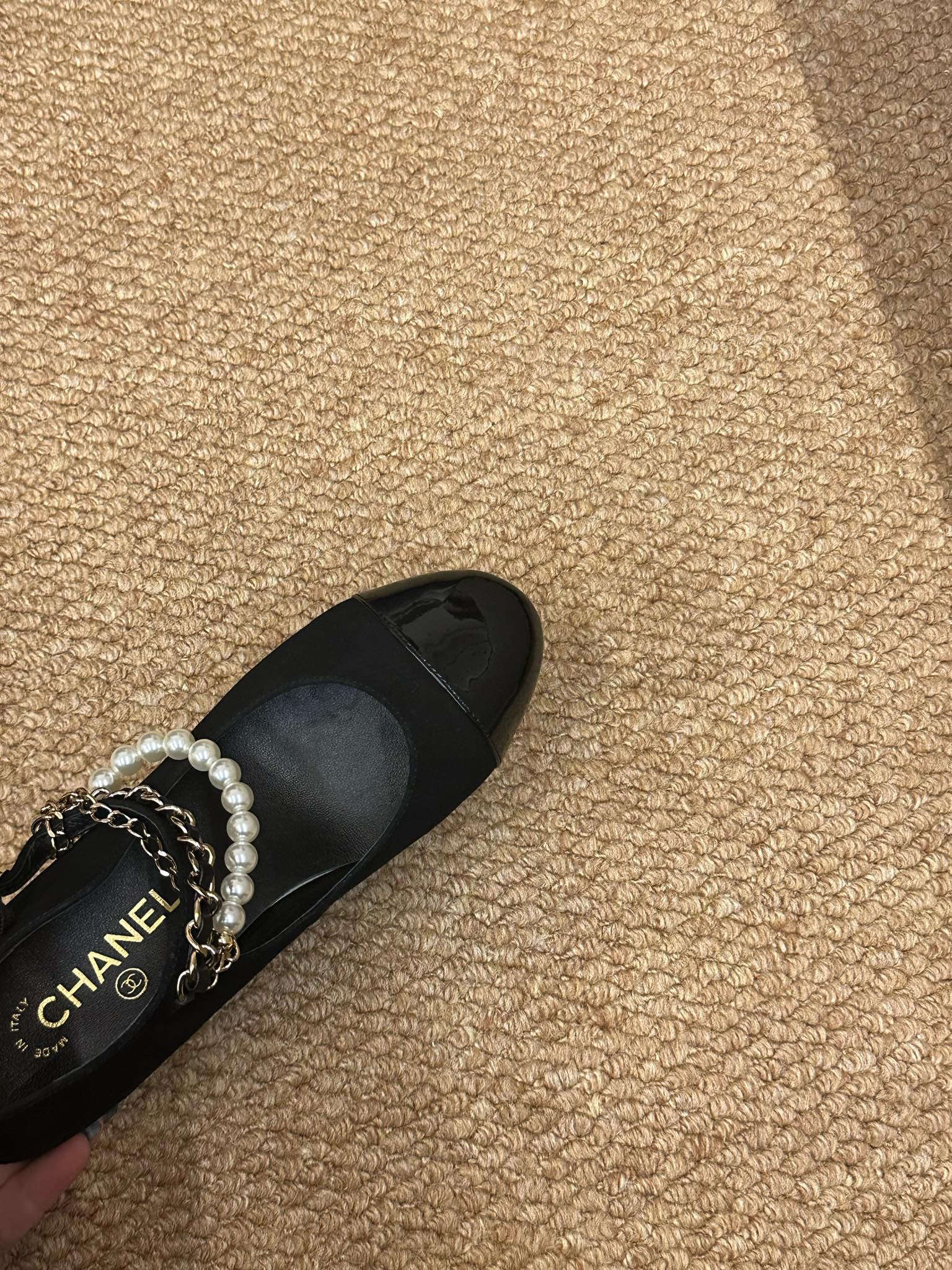 CHANEL 26S MARY JANE PEARL STRAP HIGH HEELS IN BLACK CALFSKIN
