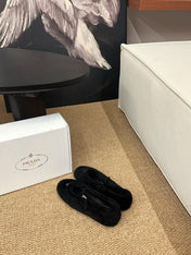 PRADA 26S SHEARLING BALLET FLATS IN BLACK