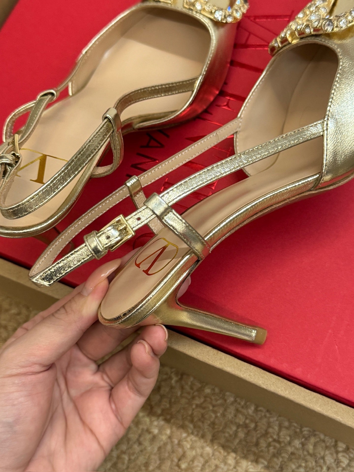 VALENTINO 26S HIGH HEEL SLINGBACKS IN METALLIC GOLD CALFSKIN WITH CRYSTAL
