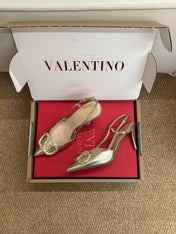 VALENTINO 26S HIGH HEEL SLINGBACKS IN METALLIC GOLD CALFSKIN WITH CRYSTAL