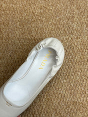 PRADA 26S POINTED TOE PUMPS 50MM IN WHITE CALFSKIN