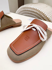 LOEWE 26S FLAT MULES IN BROWN CALFSKIN AND SUEDE