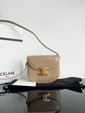 TRIOMPHE 15 Cream Gray Calfskin Handbag