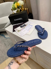 THONG SLIPPERS IN COBALT BLUE DENIM