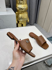 GG CASUAL SLIPPERS IN BROWN CALFSKIN LOGO EMBOSSING