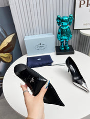 HIGH POINTED-TOE PUMPS IN SILVER MIX BLACK CALFSKIN