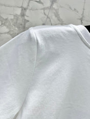 CHANEL 26S SHORT-SLEEVE T-SHIRT 831