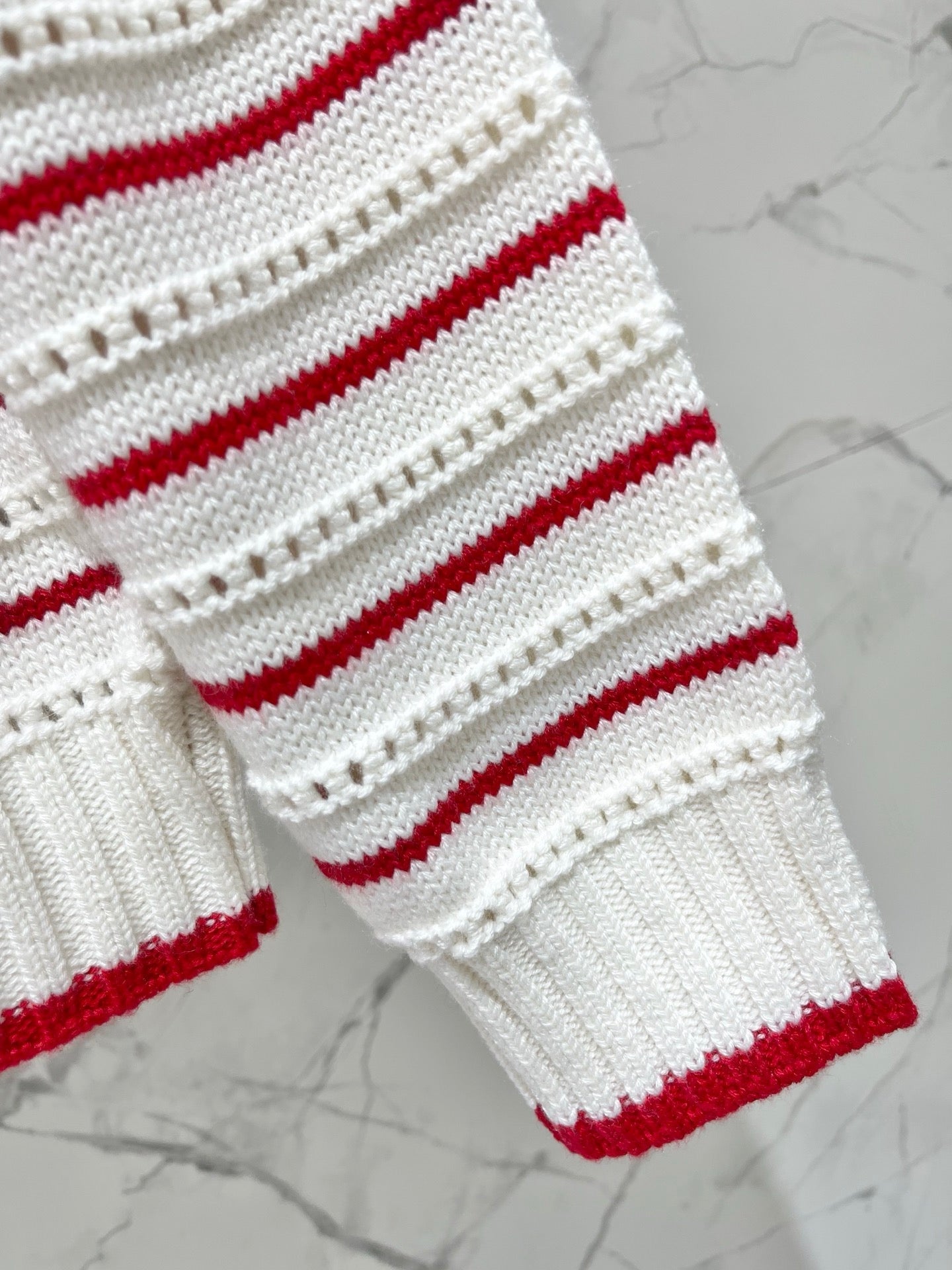 GUCCI 26S SWEATER 263