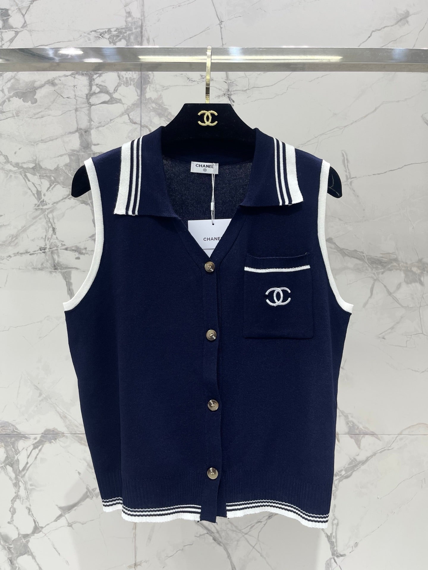 CHANEL 26S SLEEVELESS KNIT TOP 1416