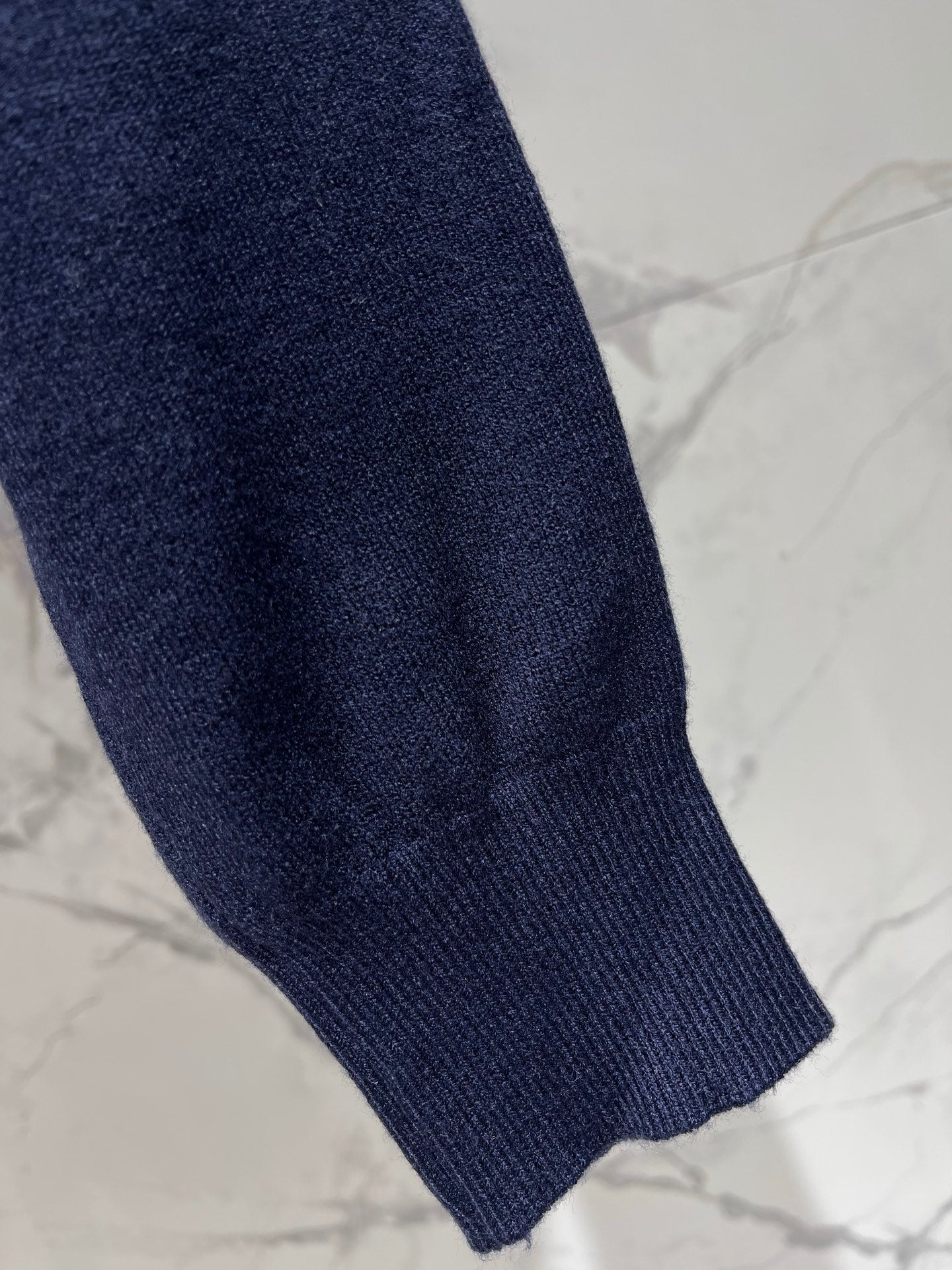 VALENTINO 26S LONG-SLEEVE KNIT POLO SHIRT 354