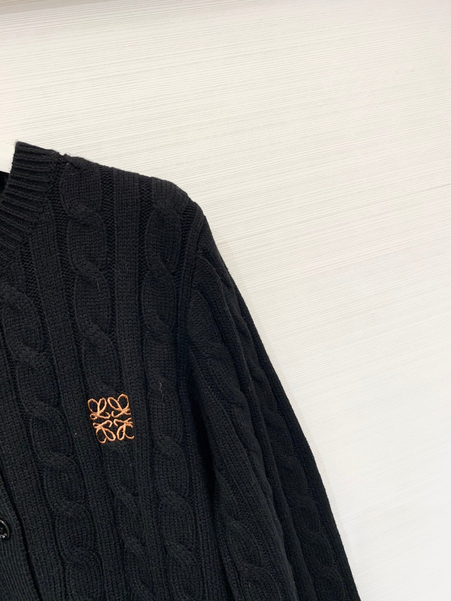 LOEWE CARDIGAN STYLE 35