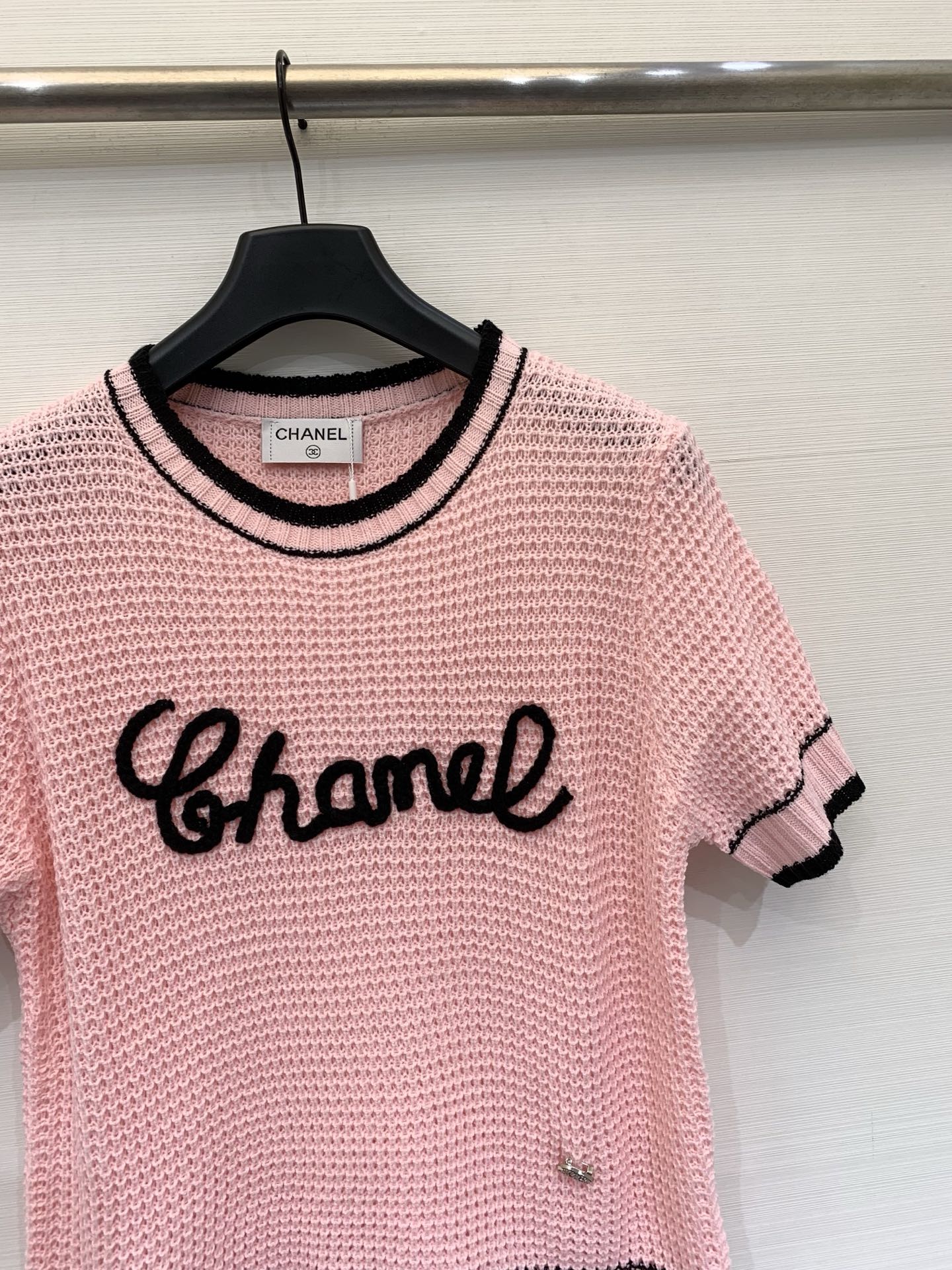 CHANEL 26S SHORT-SLEEVE SWEATER STYLE 1067