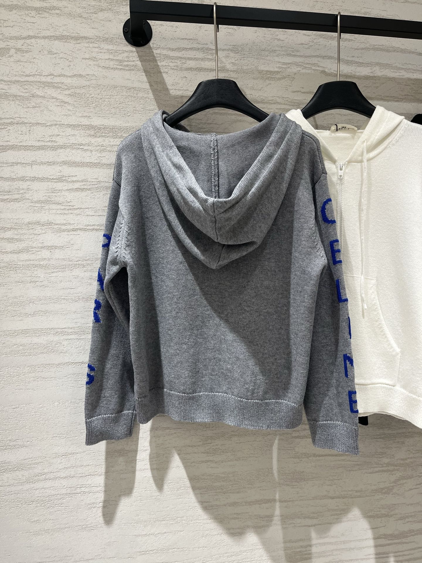 CELINE 26S SLEEVE ZIP-UP KNIT HOODIE 739