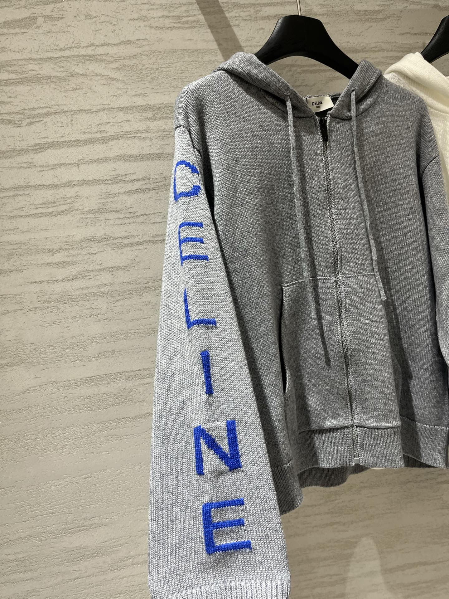 CELINE 26S SLEEVE ZIP-UP KNIT HOODIE 739
