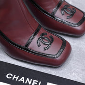 CHANEL 26S ANKLE BOOTS 80 MM IN BURGUNDY CALFSKIN WITH BLACK PATENT LEATHER TRIM AND CC LOGO ON TOE CAP