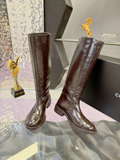 CHANEL 26S KNEE HIGH BOOTS 25 MM IN DARK BROWN PATENT LEATHER