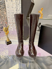 CHANEL 26S KNEE HIGH BOOTS 25 MM IN DARK BROWN PATENT LEATHER