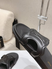 CELINE 26S TRIOMPHE SLIDES IN BLACK CALFSKIN