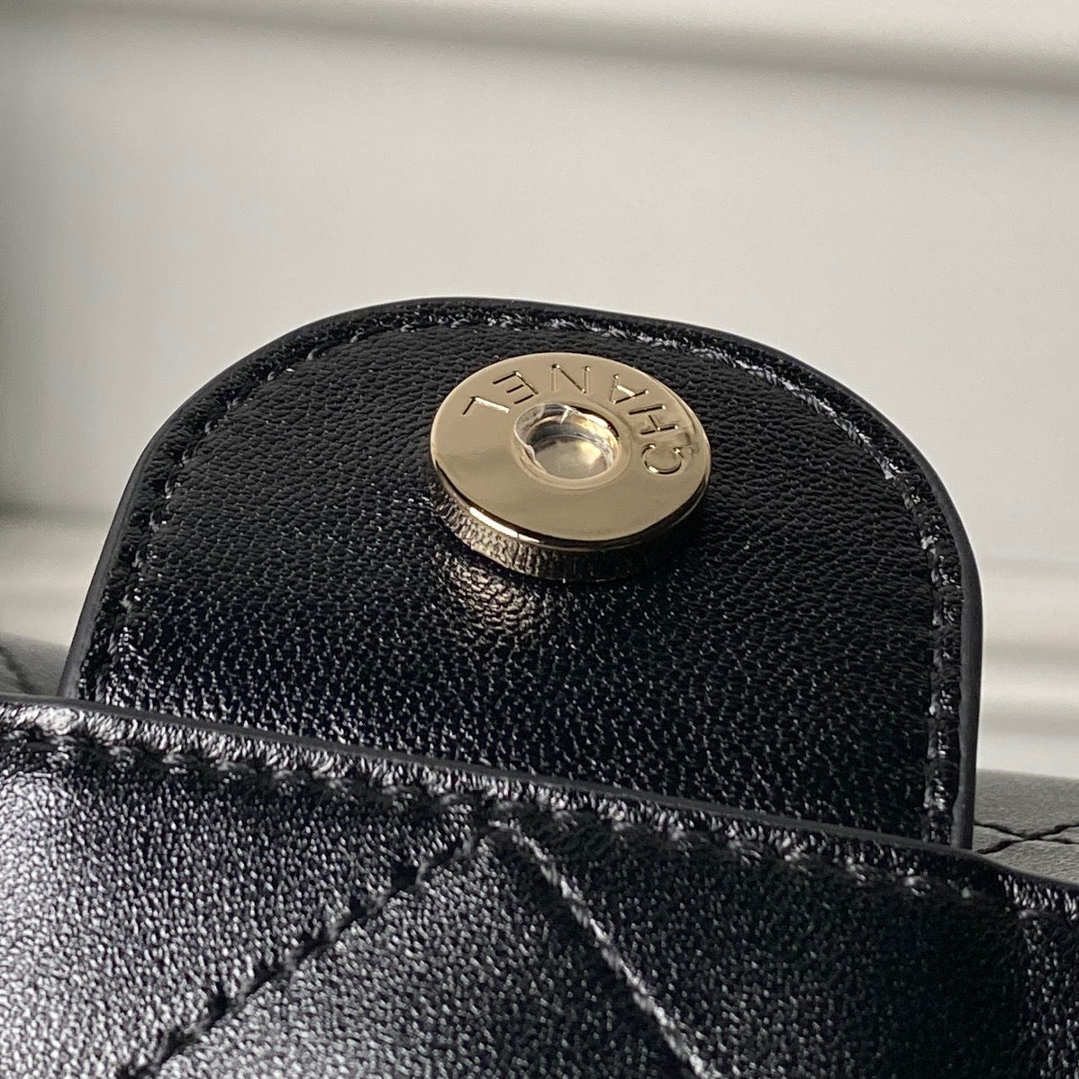 CHANEL 26S HOBO BAG 32 IN BLACK LAMBSKIN GOLD HARDWARE