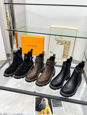 LV WOMEN'S SHORT BOOTS IN CHOCOLATE BROWN MONOGRAM CALFSKIN