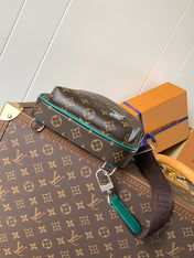 AVENUE SLINGBAG 31 IN BROWN MIX GREEN DAMIER GRAPHITE CANVAS