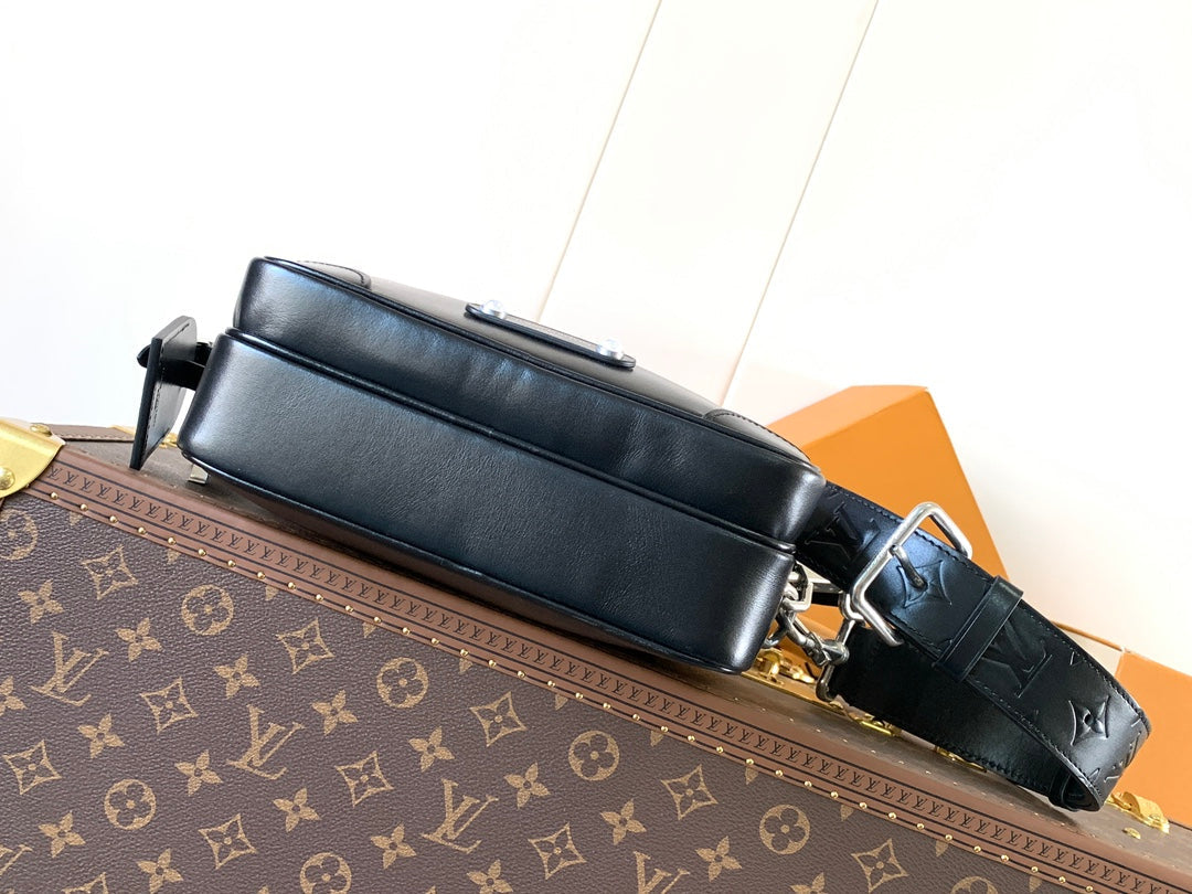 LV 25S NIL BAG 25 IN BLACK CALFSKIN SILVER HARDWARE