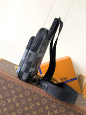 AVENUE 31 IN BLACK CANVAS CALFSKIN