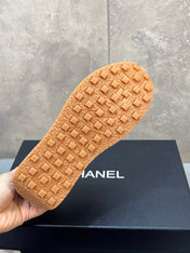 CHANEL 26S RUNNING SNEAKERS IN BLACK SUEDE AND MESH CC LOGO
