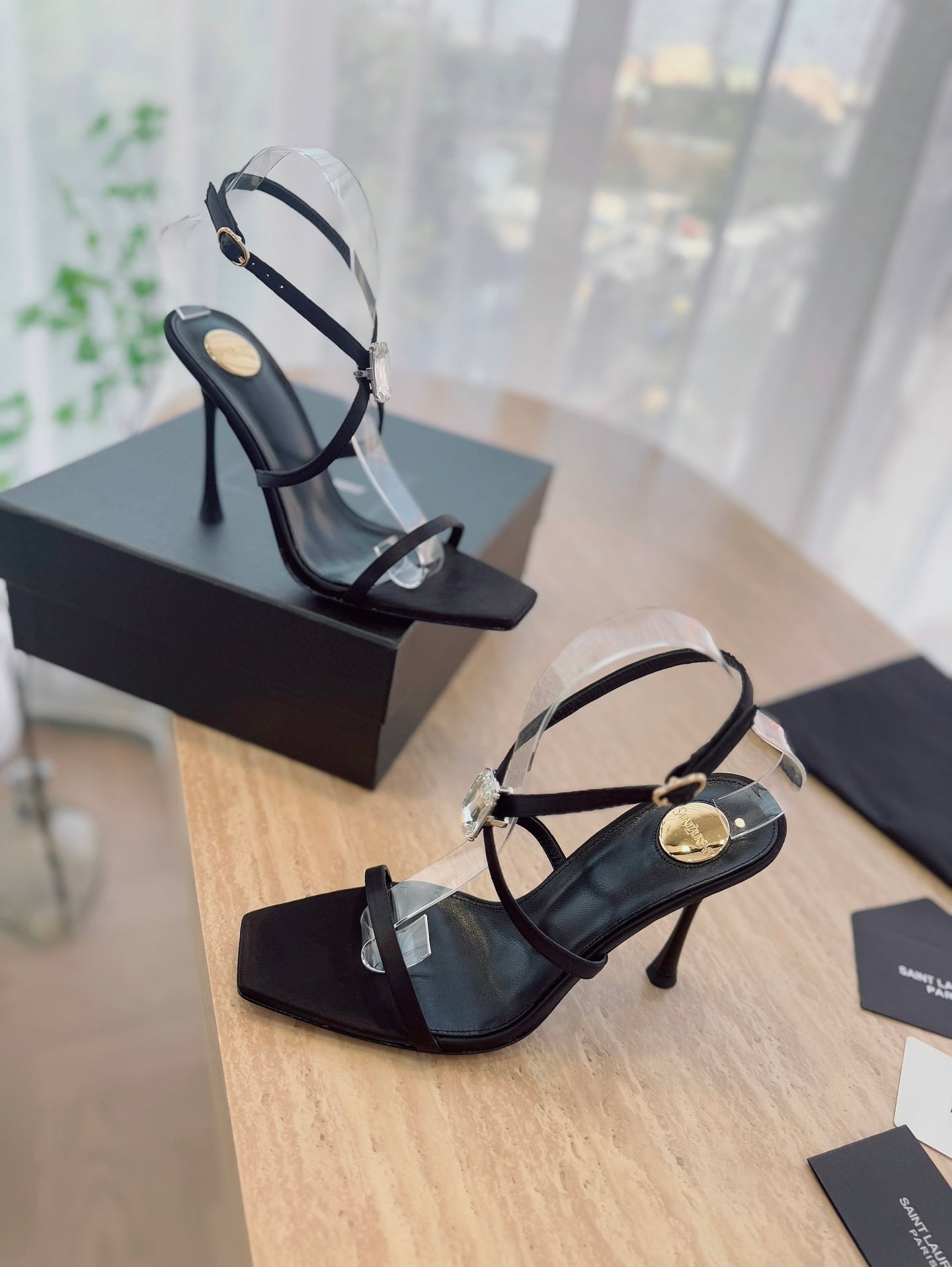 HIGH HEEL SANDAL 10 CM IN BLACK SATIN CREPE AND CRYSTAL