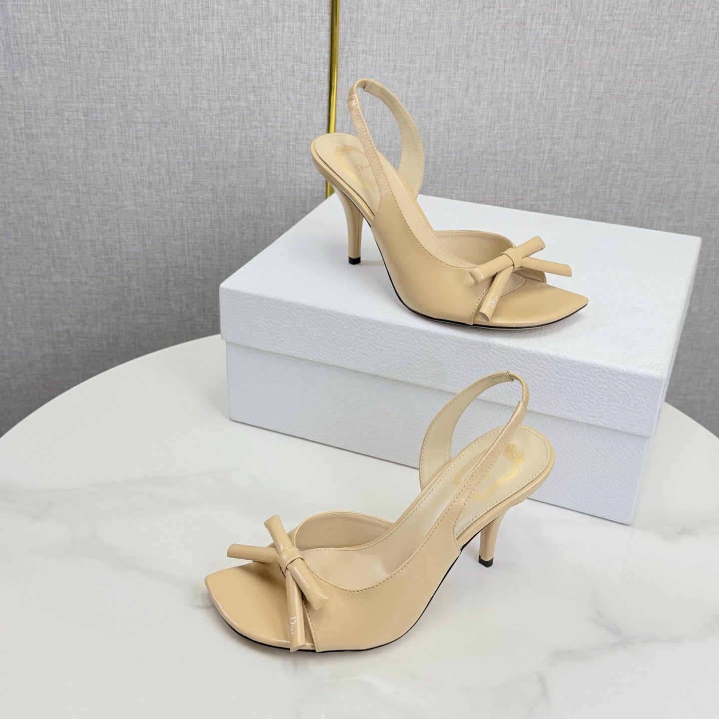 DIOR 26S HIGH-HEEL BACK-STRAP SHOES IN BEIGE CALFSKIN