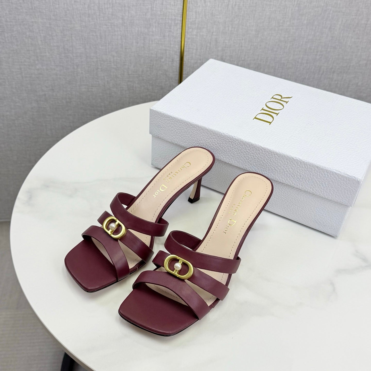 DIOR 26S 30 MONTAIGNE HIGH-HEELED IN BURGUNDY RED CALFSKIN GOLD HARDWARE
