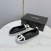CHANEL 26S CC LOGO SLIP-ON SNEAKERS IN BLACK CALFSKIN
