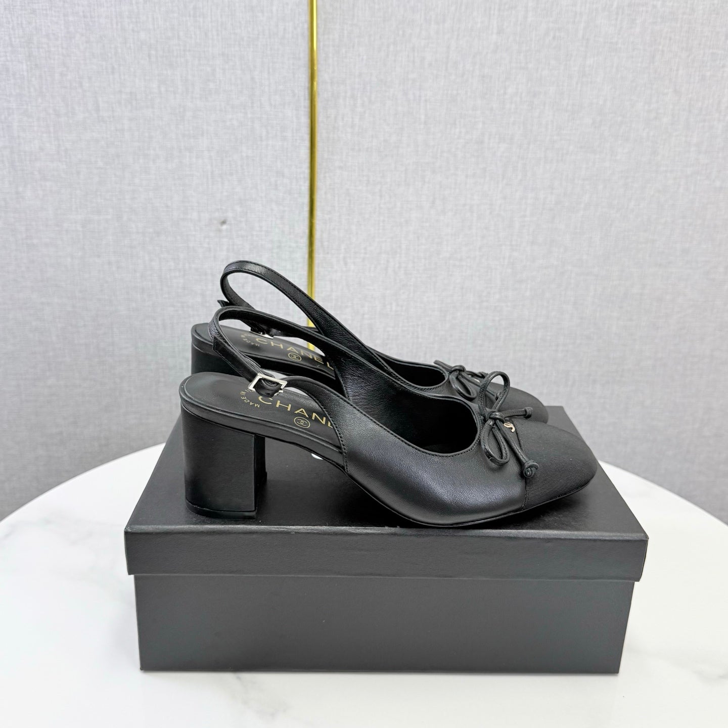 CHANEL 26S SLINGBACK HEELS 45 MM IN BLACK LAMBSKIN AND FABRIC