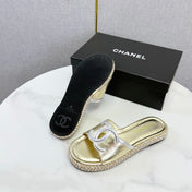 CHANEL 26S PLATFORM SLIDES IN GOLD LAMBSKIN WITH CC LOGO