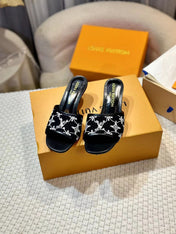 NEO REVIVAL HIGH MULE 55 MM IN BLACK EMBROIDERED FABRIC