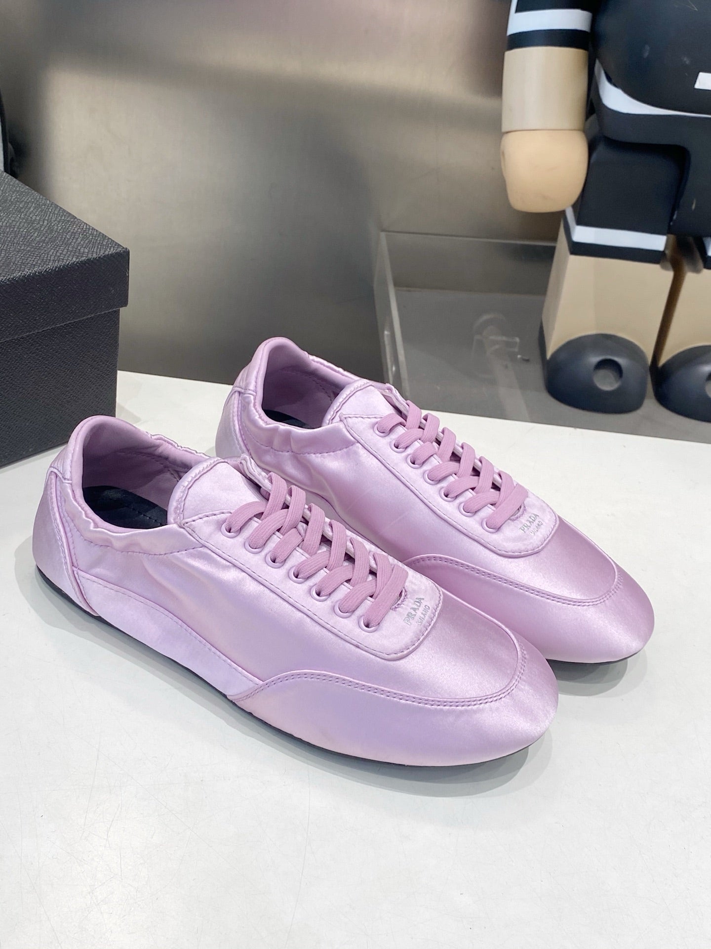 PRADA 26S SNEAKERS IN LIGHT PURPLE SATIN