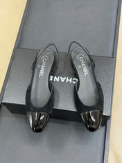 CC SLINGBACK 25S IN BLACK SUEDE AND GLOSSY LEATHER