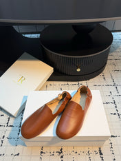 THE ROW 26S LOAFERS IN CARAMEL BROWN CALFSKIN