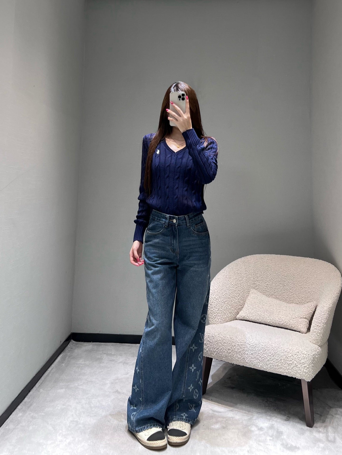 RALPH LAUREN KNITTED V-NECK SWEATER403