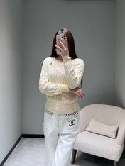 RALPH LAUREN KNITTED V-NECK SWEATER 404