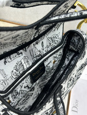 DIOR 26S SADDLE BAG 25 IN WHITE MIX BLACK WOVEN FABRIC