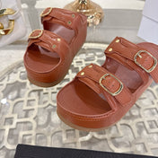 POLLY WEDGE MULE IN TAN BROWN SHINY CALFSKIN