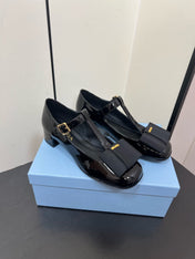 BOW MARY JANE PUMPS WITH T-STRAP IN BLACK GLOSSY CALFSKIN