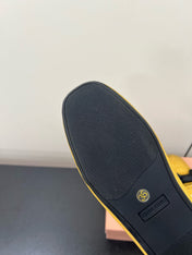 LOAFERS WITH BOW IN DUST YELLOW SUEDE
