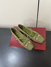 GG MARY JANE 25S IN MOSS GREEN CANVAS WITH GOLD HARDWARE