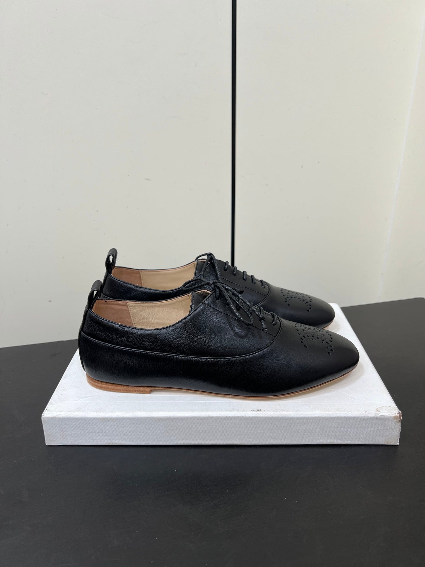 CELINE 26S MINIMAL LACE-UP SHOES IN BLACK CALFSKIN